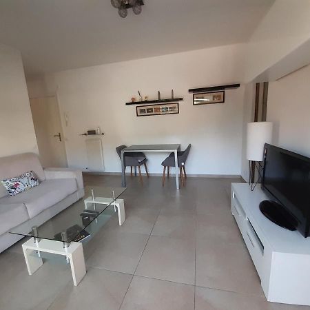 Joli Appartement Entre Menton Et Monaco Roquebrune-Cap-Martin Ngoại thất bức ảnh